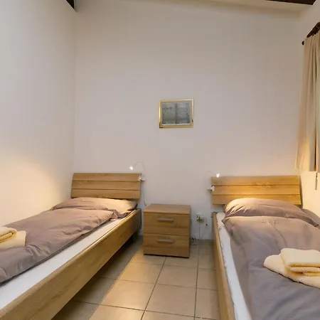 Residenza Miralago Apt- A9 By Interhome Appartement *